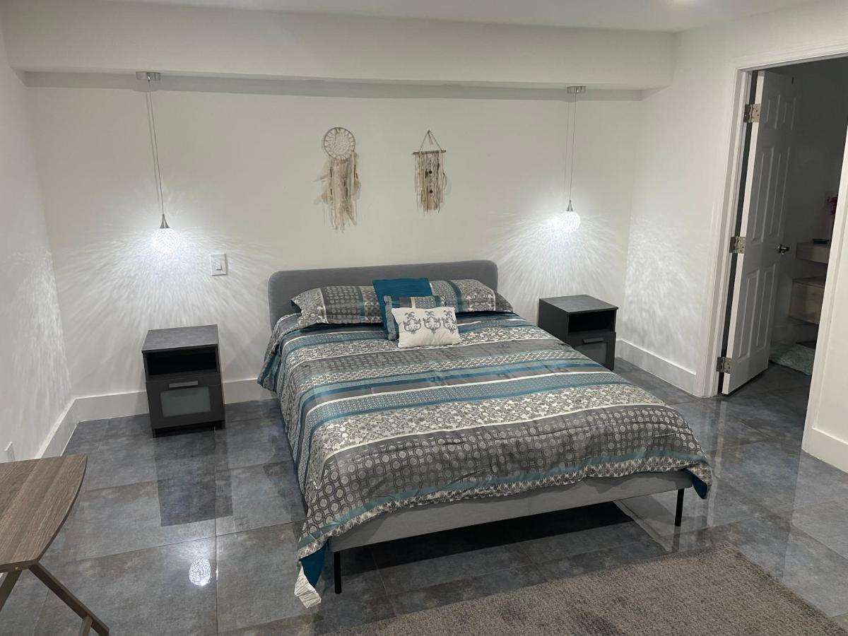 Cozy Triplex Centrally Located Hébergement de vacances *